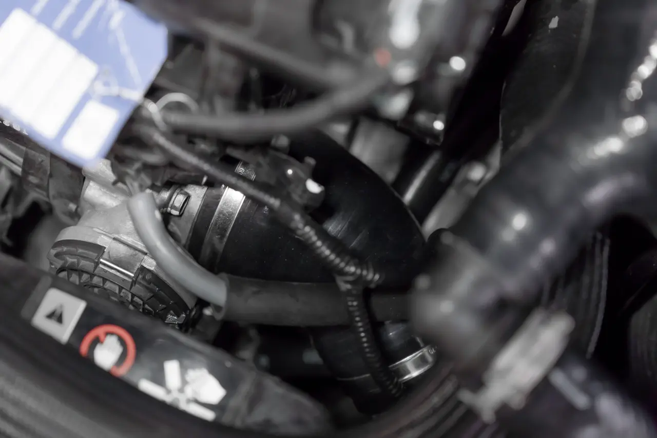 HF Upgrade Druckschlauch > Drosselklappe Hyundai i30N