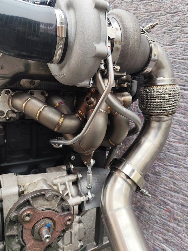 1.8T 20V Plug & Play Turbo Kit: Pulsar G25-660 + Stoßaufladungskrümmer + Downpipe + Leitungen