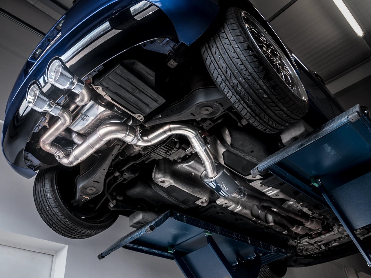 EGO-X Abgasanlage 3,5" VW Golf 5 R32, Golf 6 R  (mit ECE*)