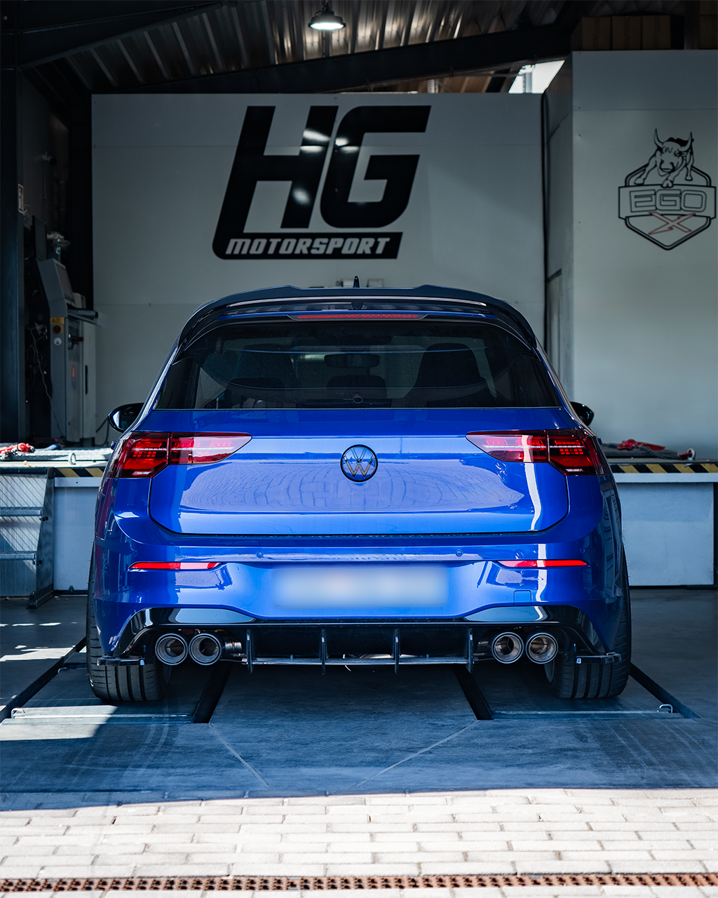 EGO-X Abgasanlage 3,5" VW Golf 8 R 320PS