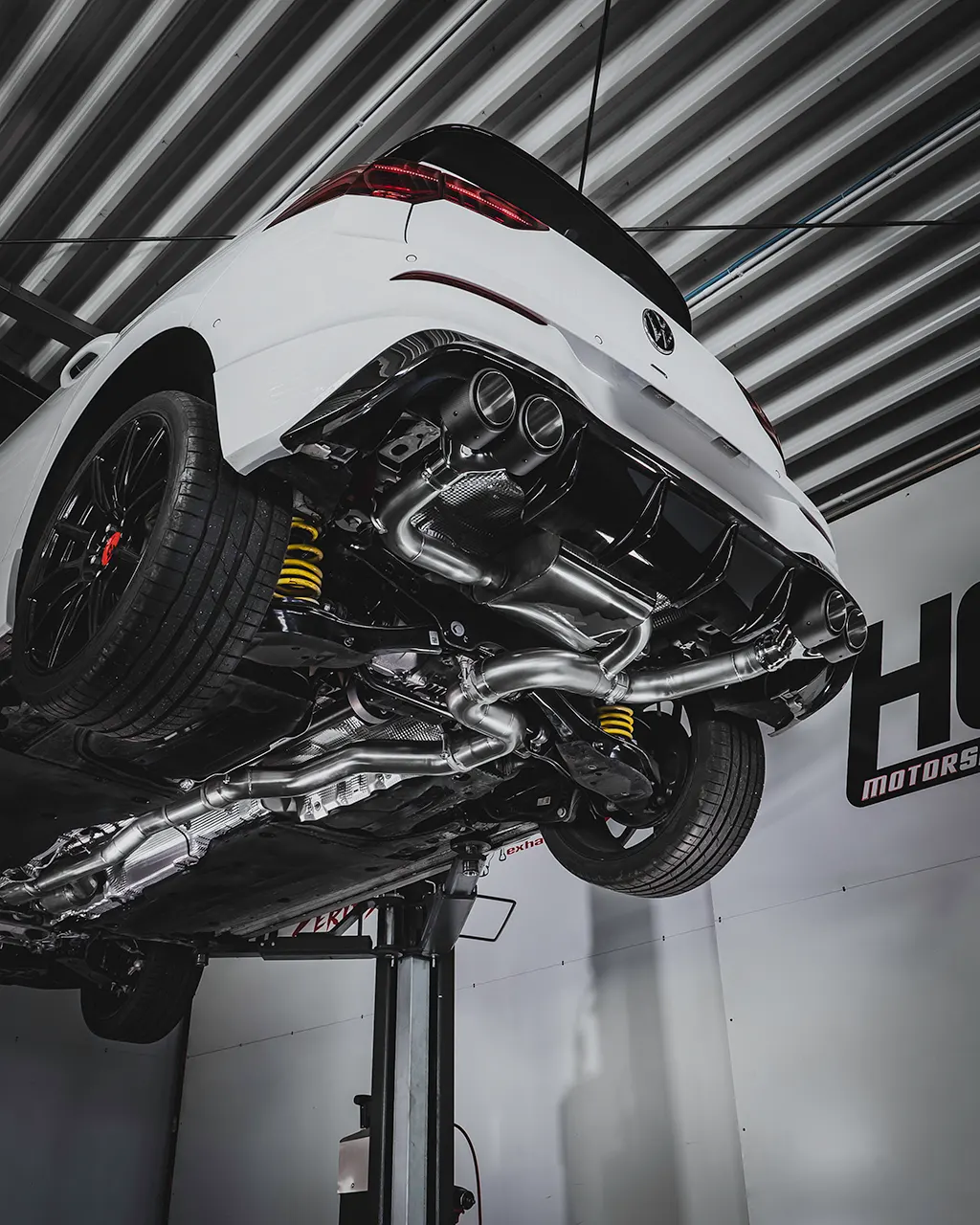 EGO-X Abgasanlage 3,5" VW Golf 8 R 320/333PS (ab 96dB)