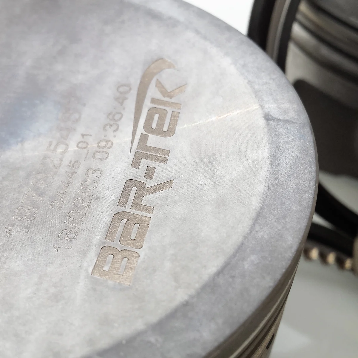 2.5 TFSI EA855 Schmiedekolben- & Stahlpleuel-Set Race V2 MAHLE & BAR-TEK®