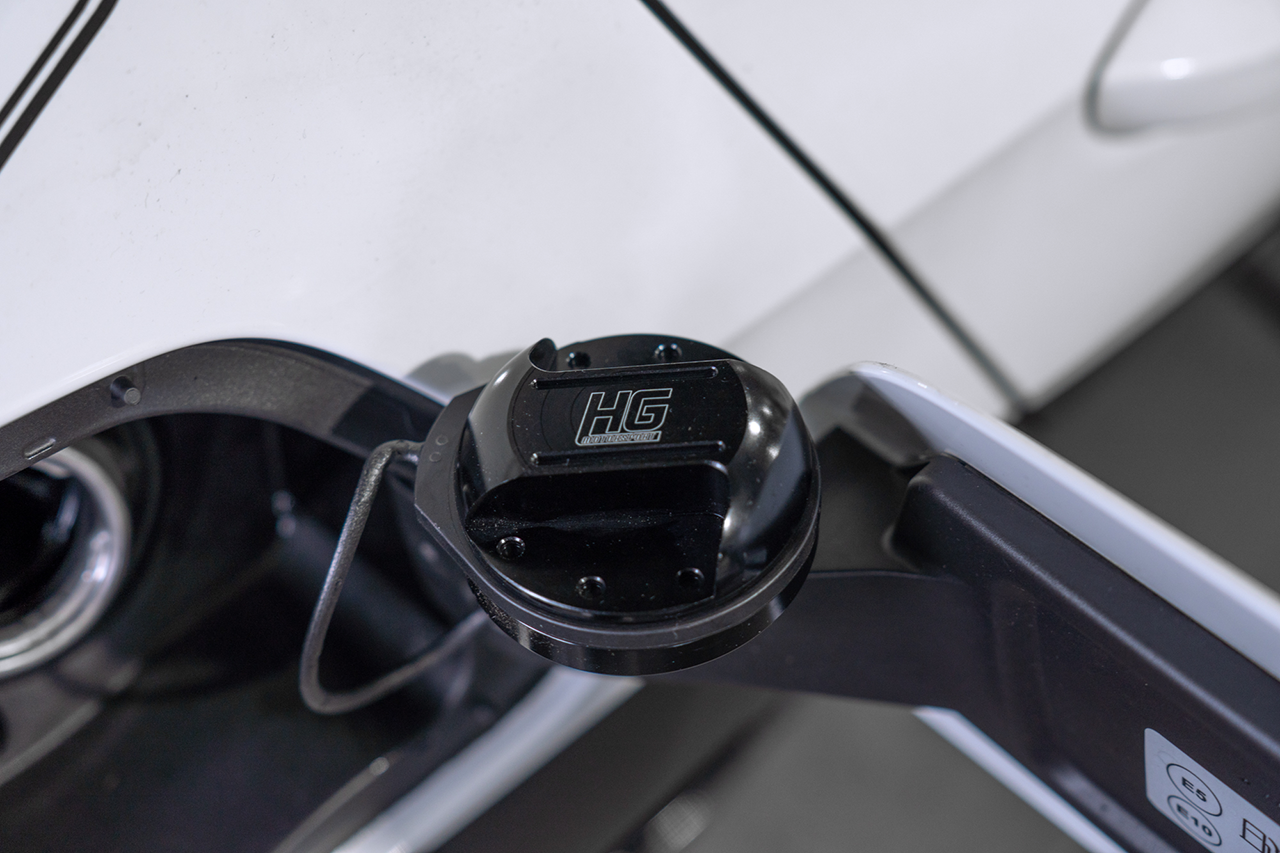 Tankdeckel schwarz HG-Motorsport Logo Golf 7/ 8 Plattform
