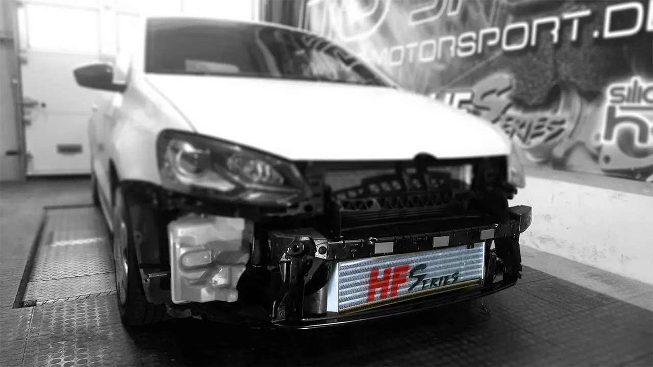HF-Series Ladeluftkühler VAG 1.4/1.8/2.0 T(F)SI (z.B. Polo GTI/ WRC, A1 8X)