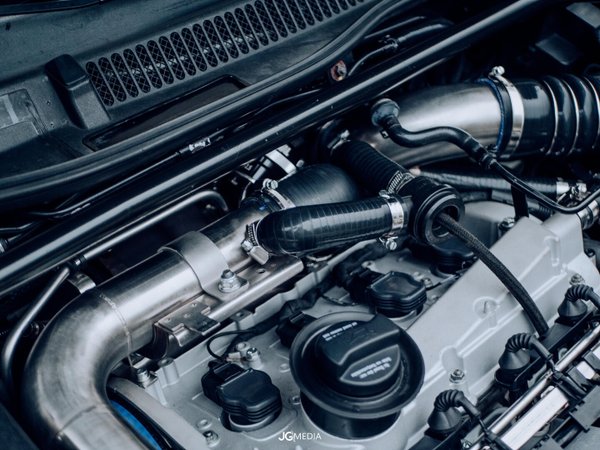 1.8T 20V Plug & Play Turbo Kit: Pulsar G25-550 + Stoßaufladungskrümmer + Downpipe
