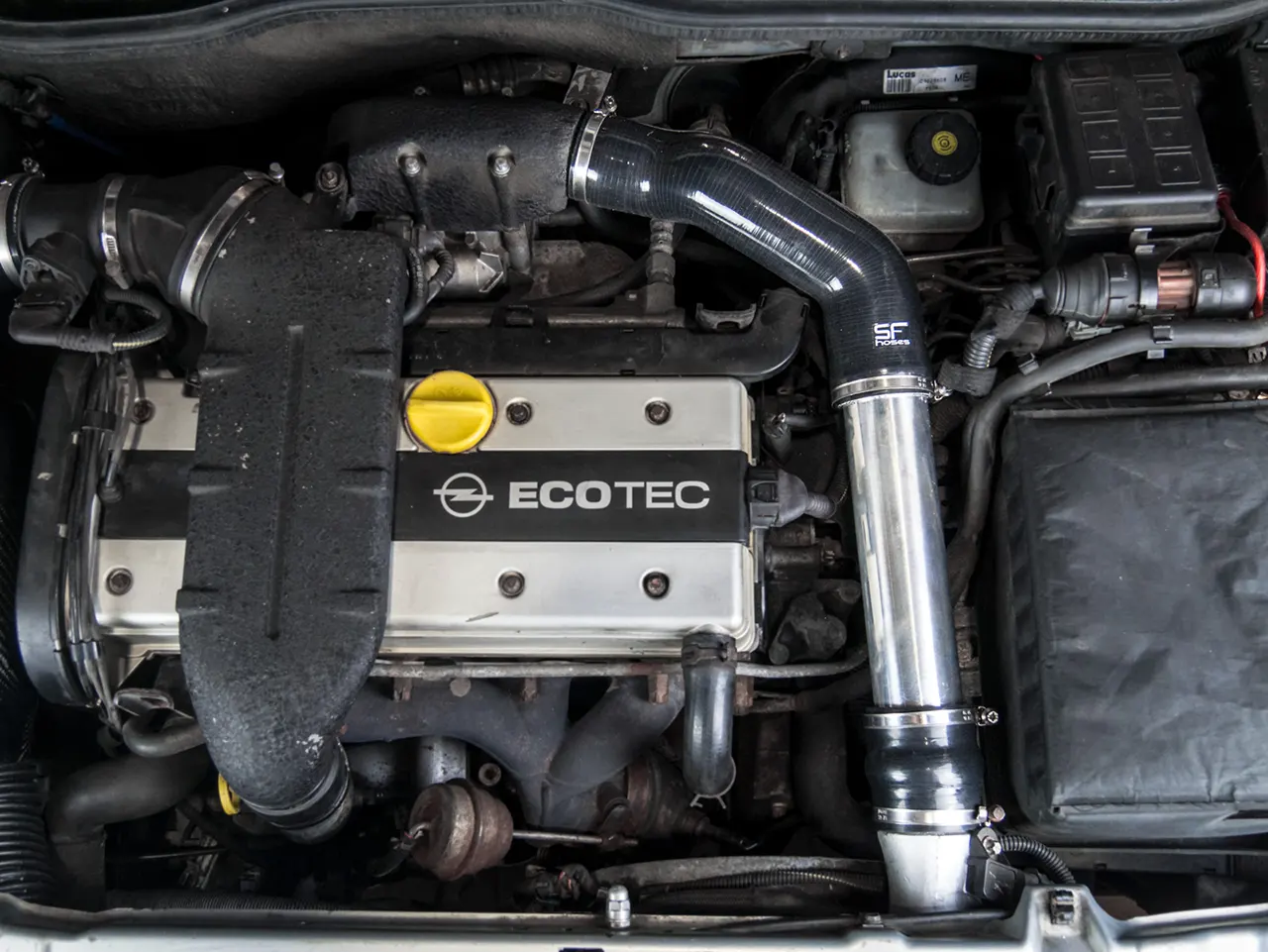 Druckrohr LLK > Ansaugstutzen Opel Astra G/ Zafira A 2.0 Turbo