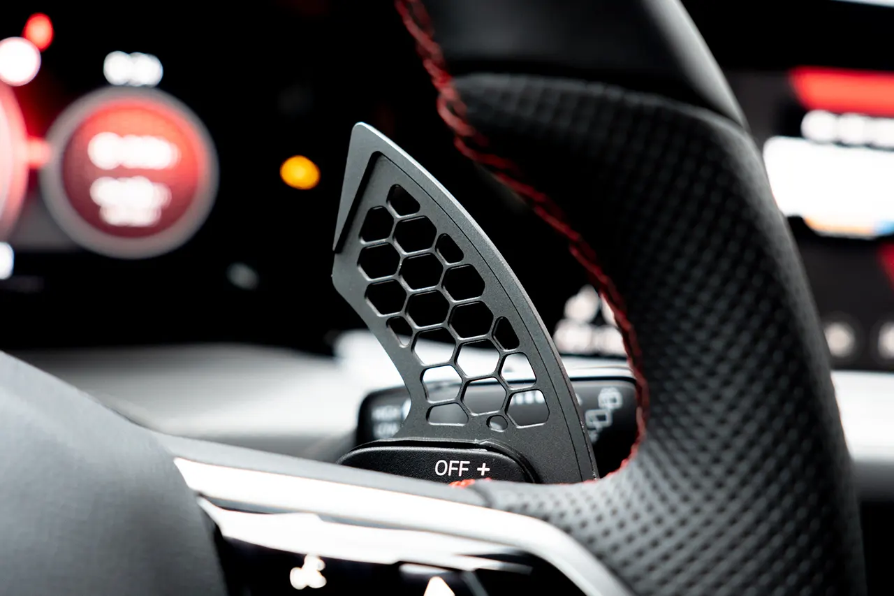 Schaltwippen "HG-Design" Golf 8 GTI/ Clubsport 245/300PS