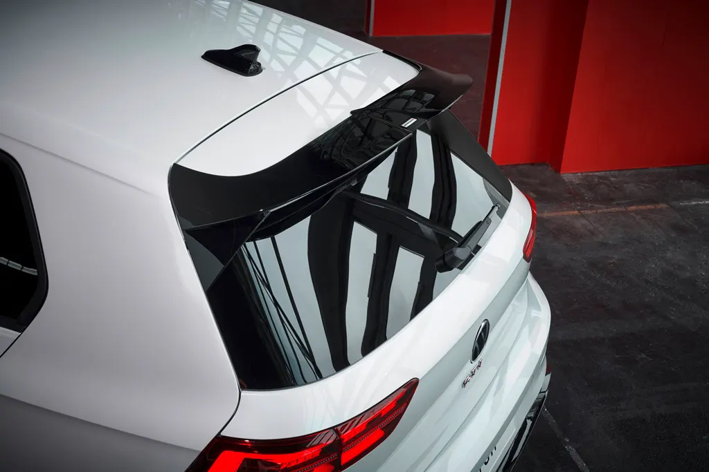 OETTINGER Dachspoiler Golf 8