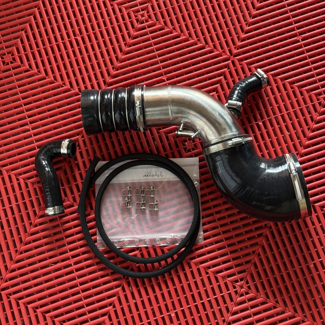 Ansaugung für 1.8T mit Garrett/Pulsar G25-550/G25-660, GT28/GTX28 i.V.m. Topmount Abgaskrümmer