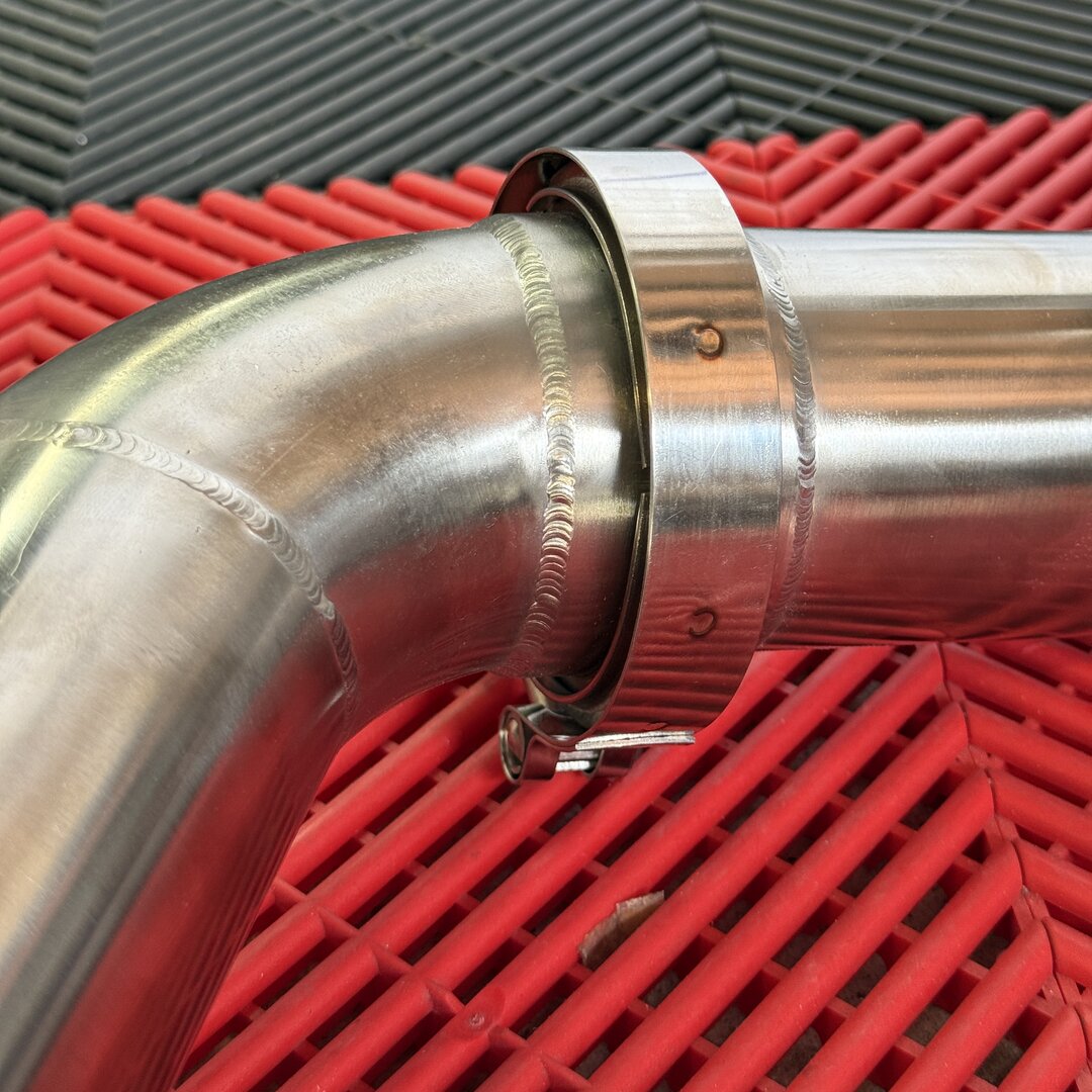 Downpipe für 1.8T mit Garrett/Pulsar G25-550/G25-660, GT28/GTX28 i.V.m. Topmount Abgaskrümmer