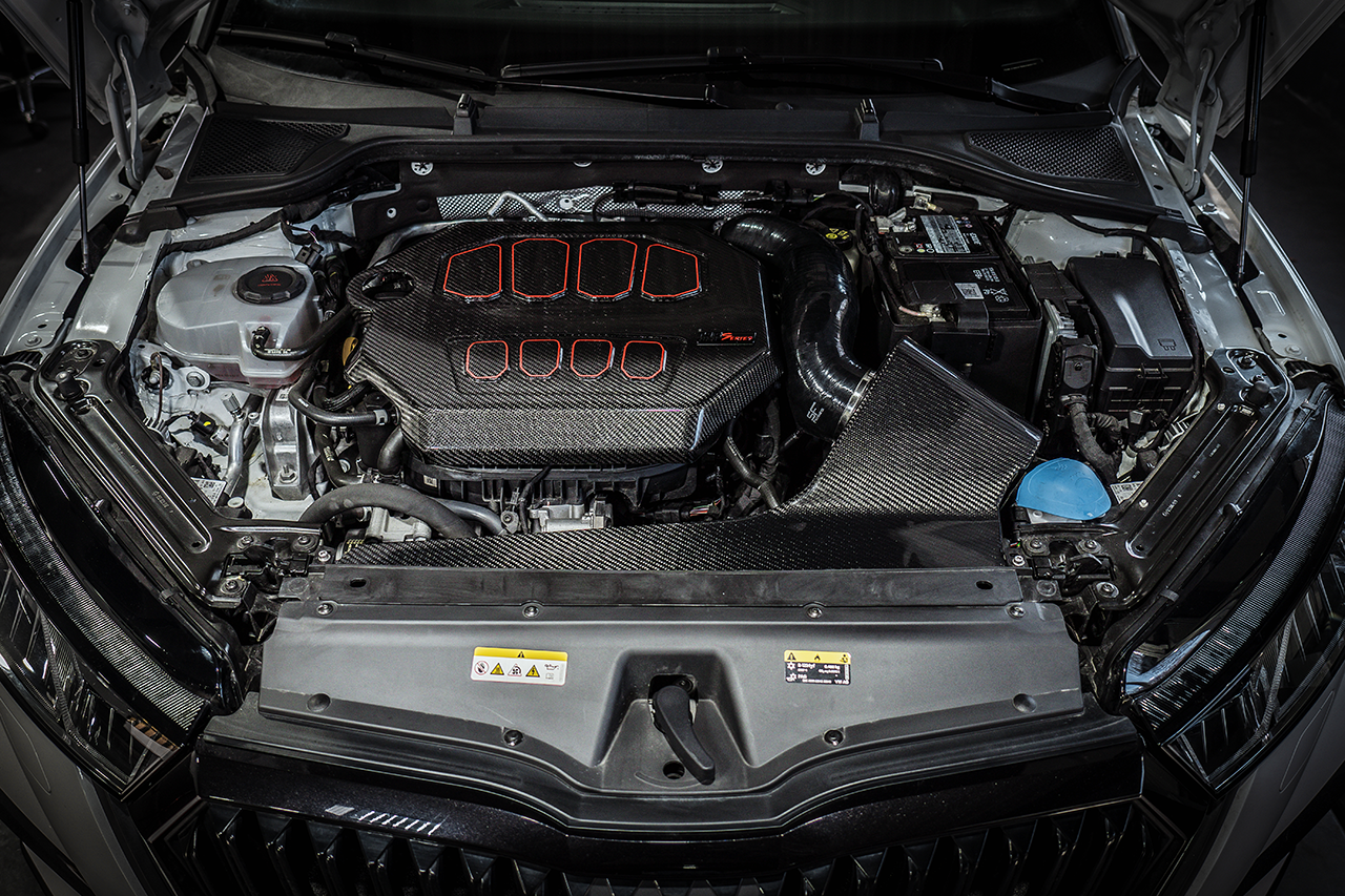 HFI Carbon Air Intake Kit VAG 2.0 T(F)SI EA888 Gen.4 (z.B. Golf 8 GTI, Leon KL)