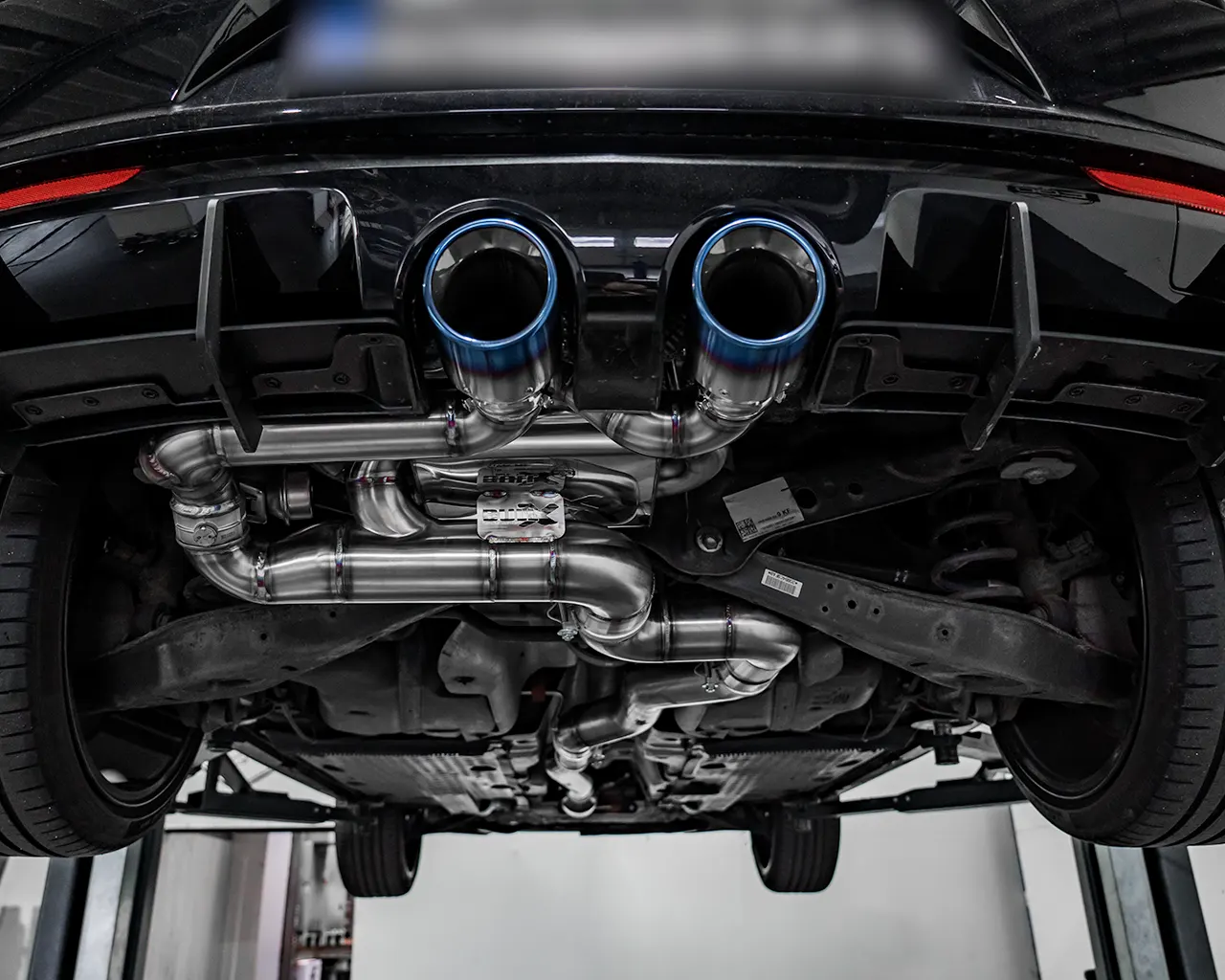 EGO-X Abgasanlage 3,5" VW Golf 5 R32, Golf 6 R  (mit ECE*)