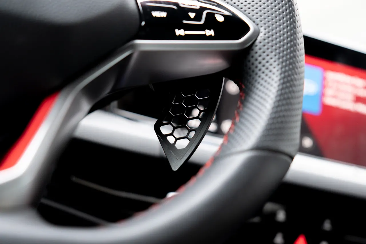 Schaltwippen "HG-Design" Golf 8 GTI/ Clubsport 245/300PS